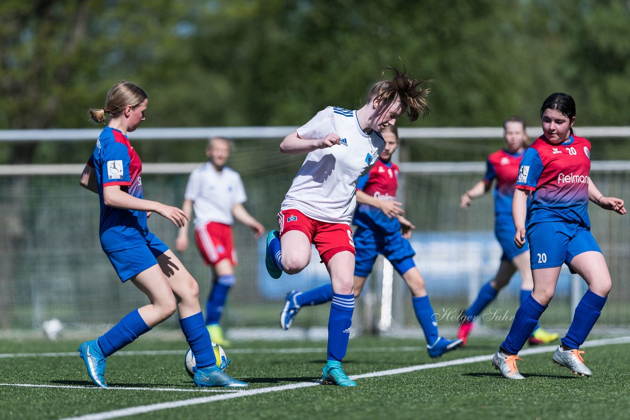 Bild 74 - wCJ Hamburger SV - VfL Pinneberg : Ergebnis: 9:0